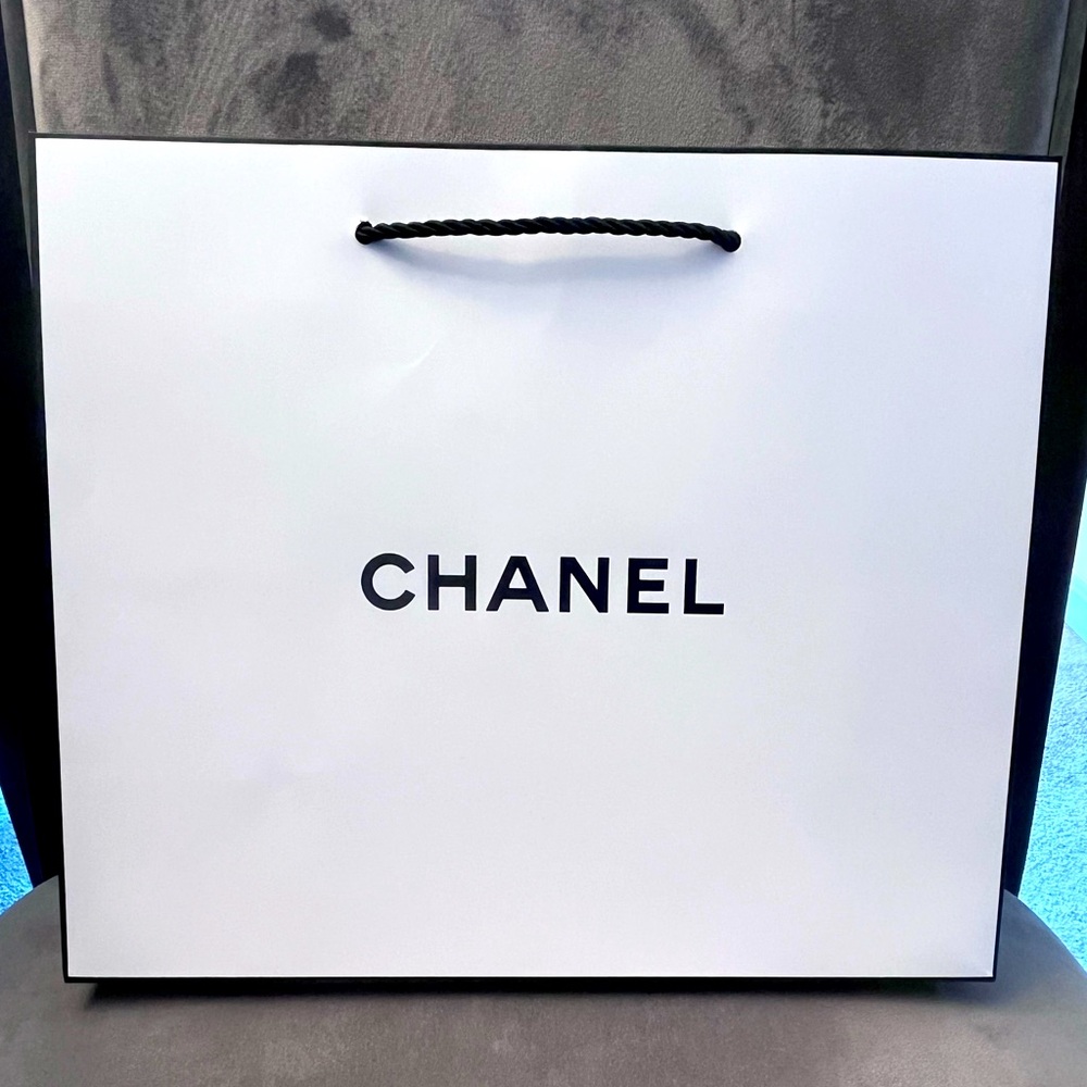 CHANEL Shopping Bag